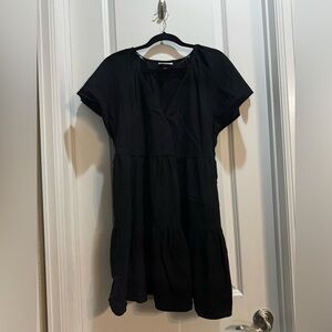 Universal Thread Black Vneck Short Sleeve  Tiered Dress Slide Pockets Large